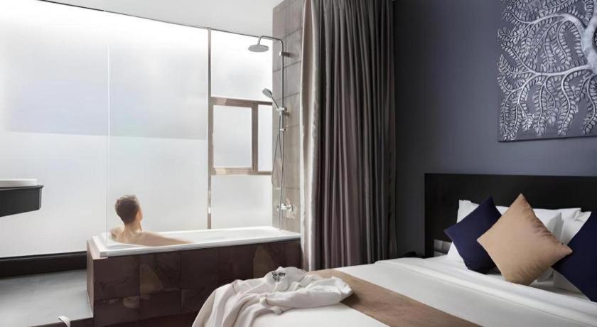 De Art Hotel Пном Пен Екстериор снимка